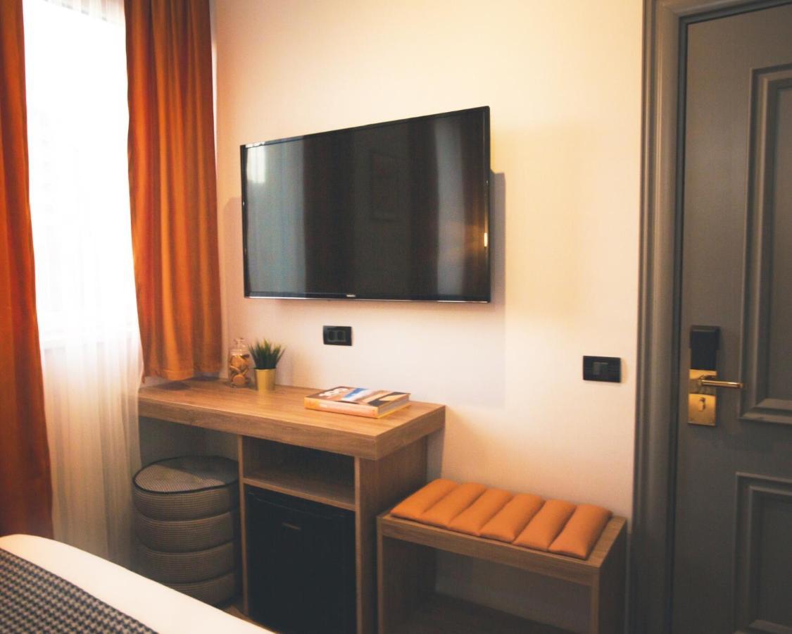Jn Boutique Hotel ブカレスト エクステリア 写真
