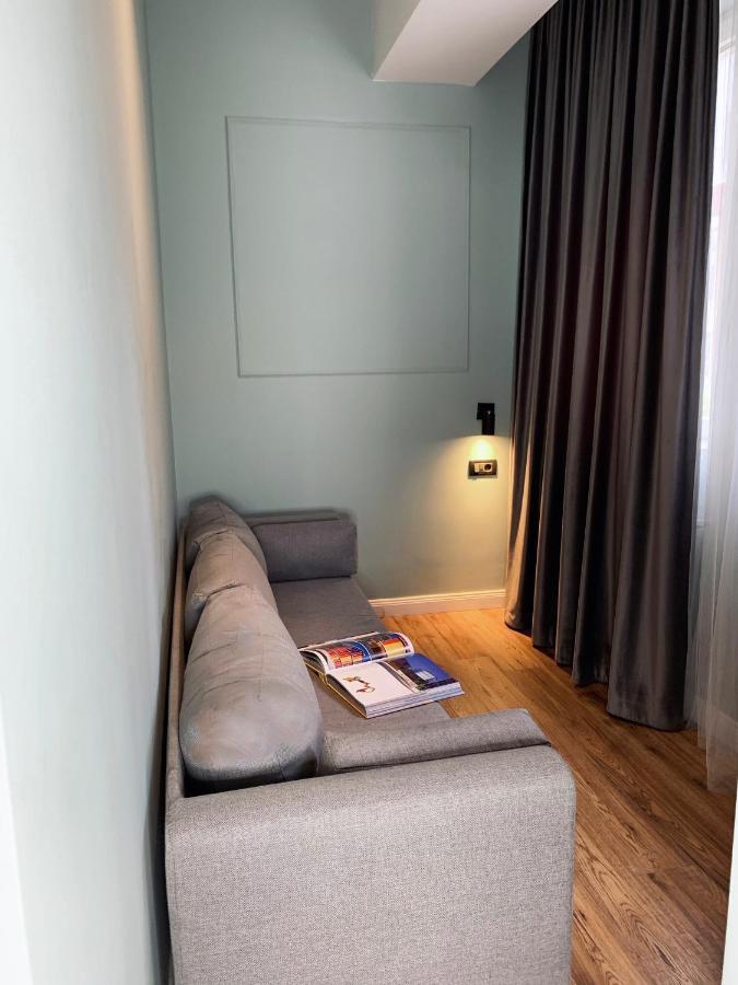 Jn Boutique Hotel ブカレスト エクステリア 写真