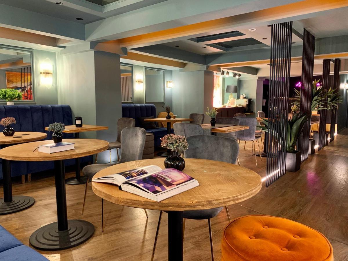 Jn Boutique Hotel ブカレスト エクステリア 写真