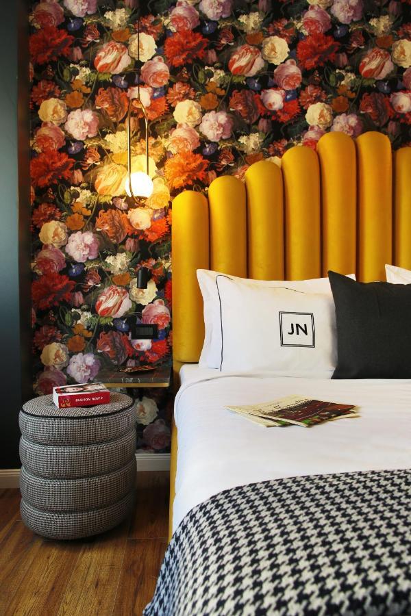 Jn Boutique Hotel ブカレスト エクステリア 写真