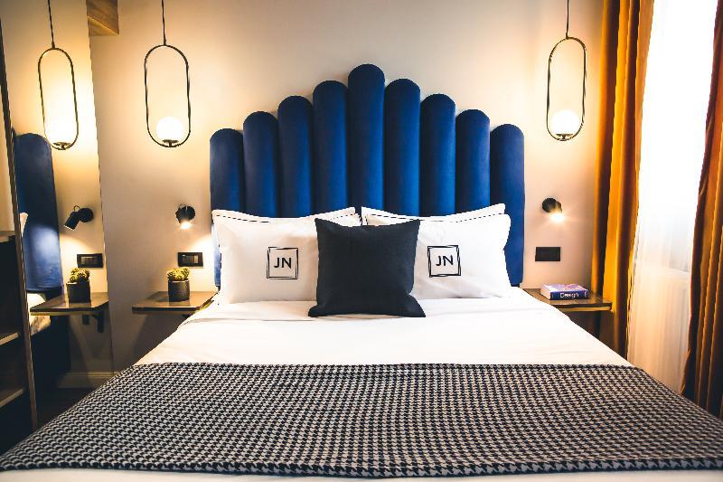 Jn Boutique Hotel ブカレスト エクステリア 写真