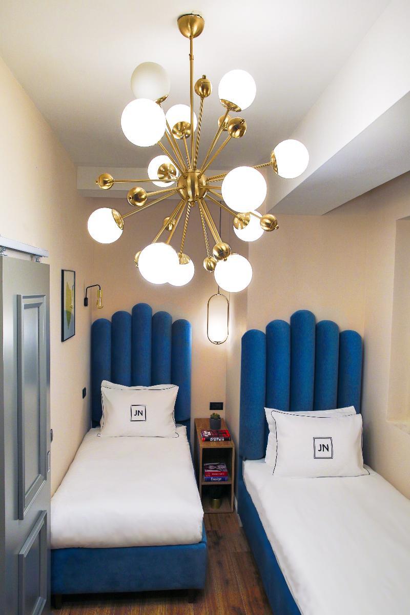 Jn Boutique Hotel ブカレスト エクステリア 写真